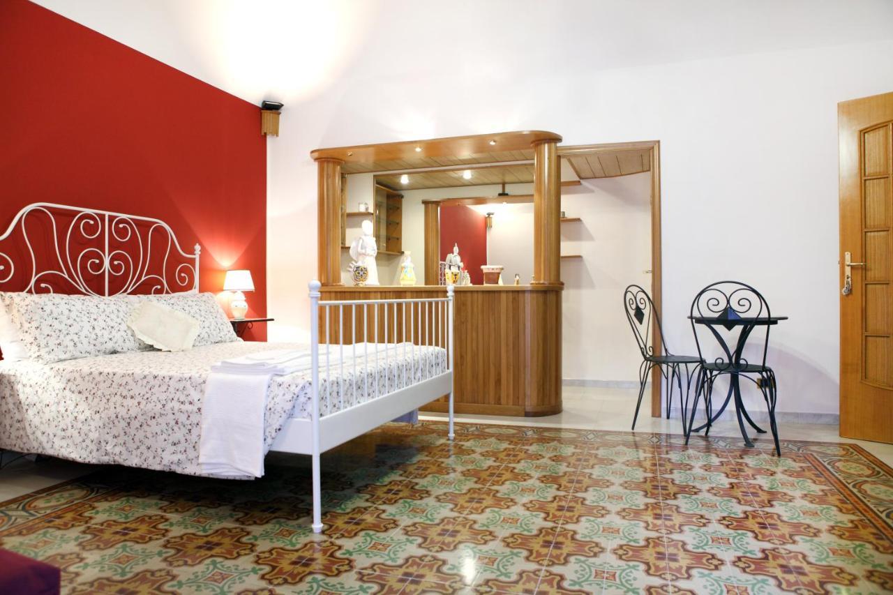 B&B Maia House Santo Stefano di Camastra Zewnętrze zdjęcie