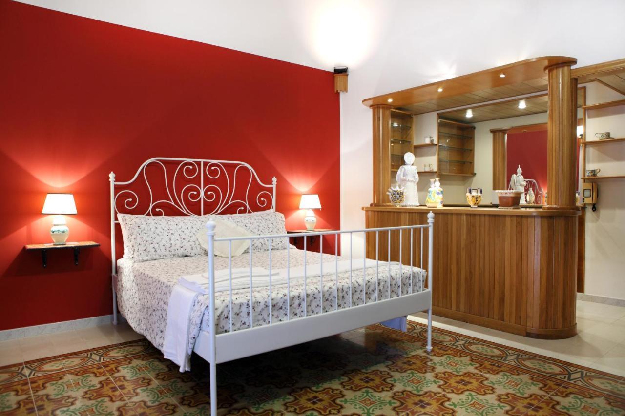 B&B Maia House Santo Stefano di Camastra Zewnętrze zdjęcie